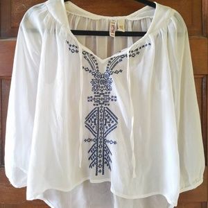Kohl's size XS sheer blouse